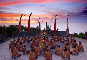 uluwatu - Beautiful place to visit in Bali